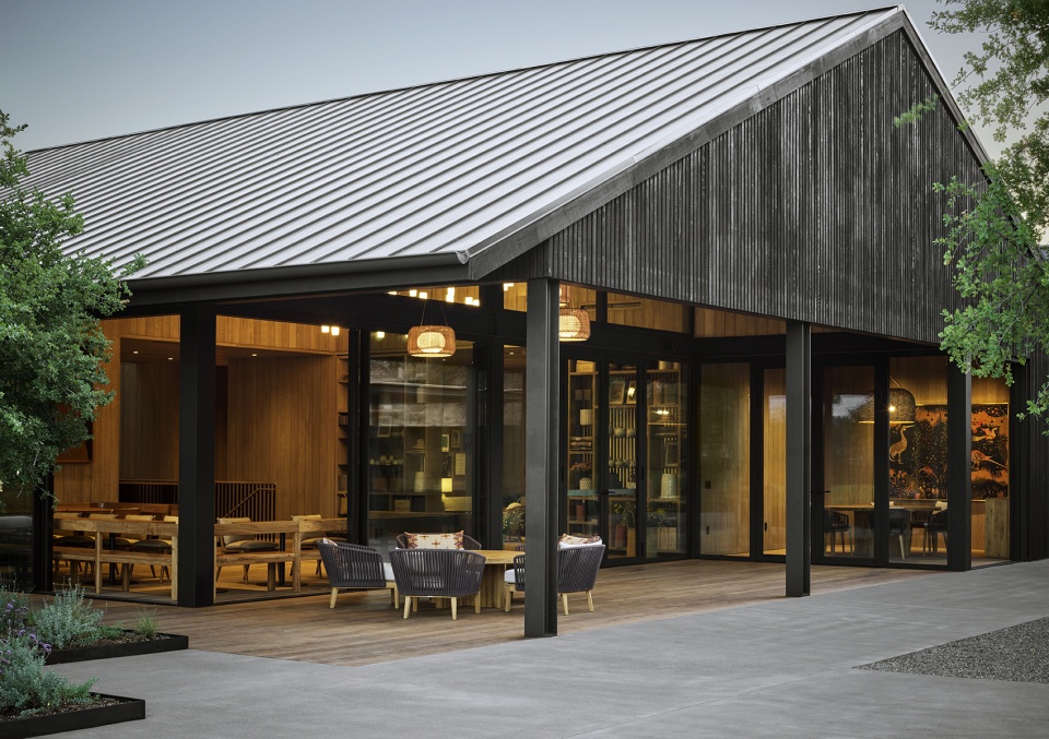 house of flowers by walker warner architects