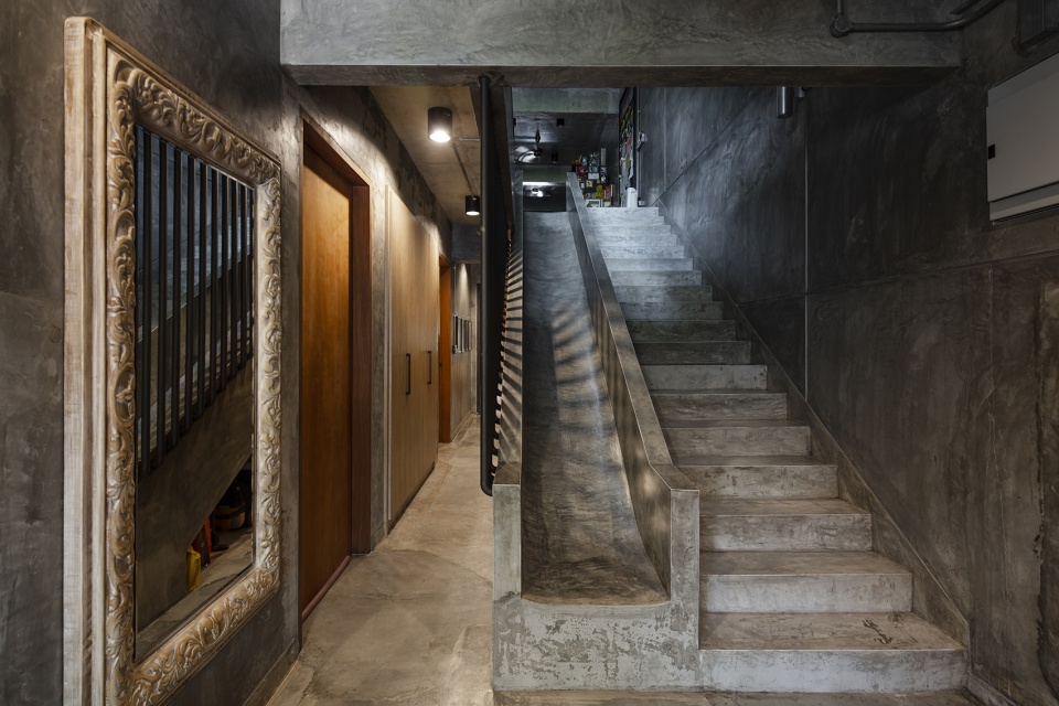 concrete jungle house by n o t architecture