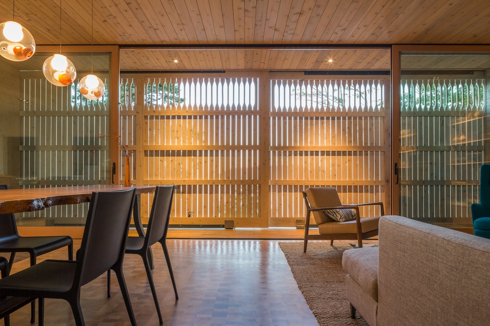 lone madrone by heliotrope architects