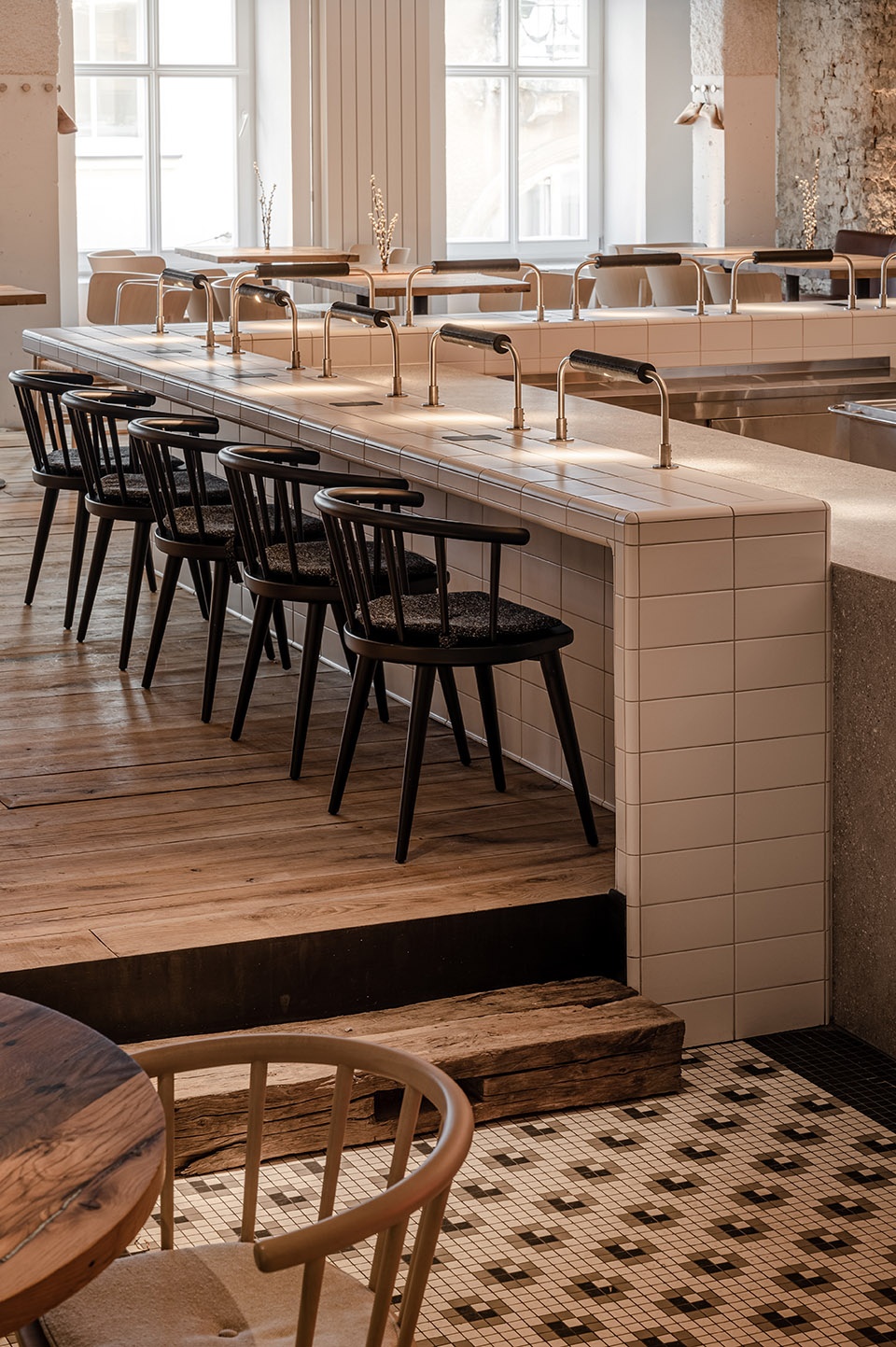 MAD Bars House by YOD design lab