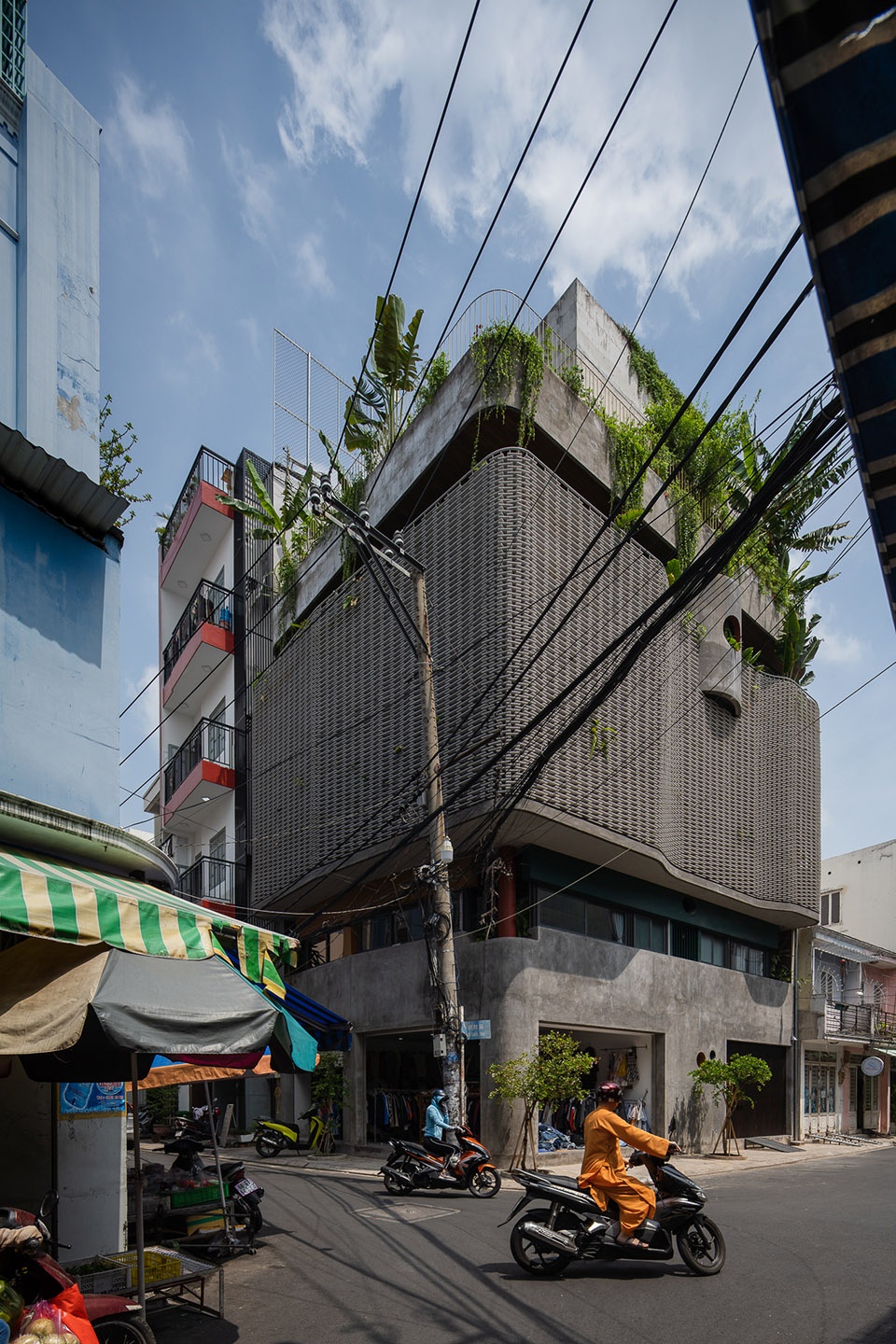 HOA S HOUSE by H 2