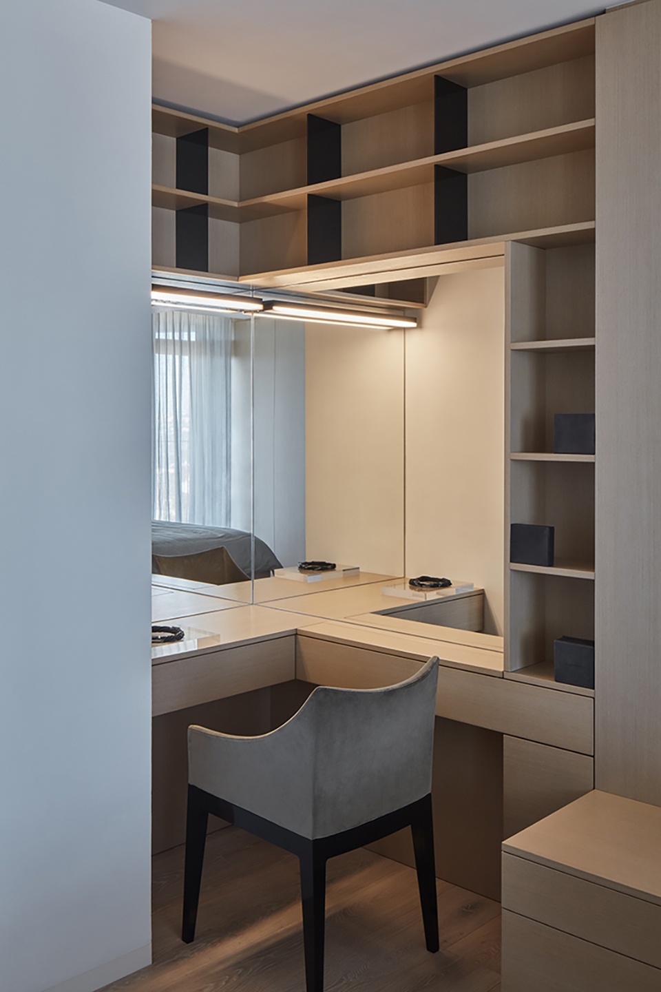 minimalist apartment by barbora leblova