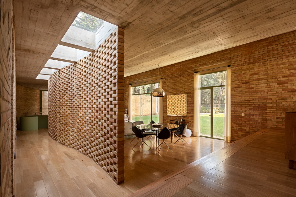 Forest House by LANZA Atelier