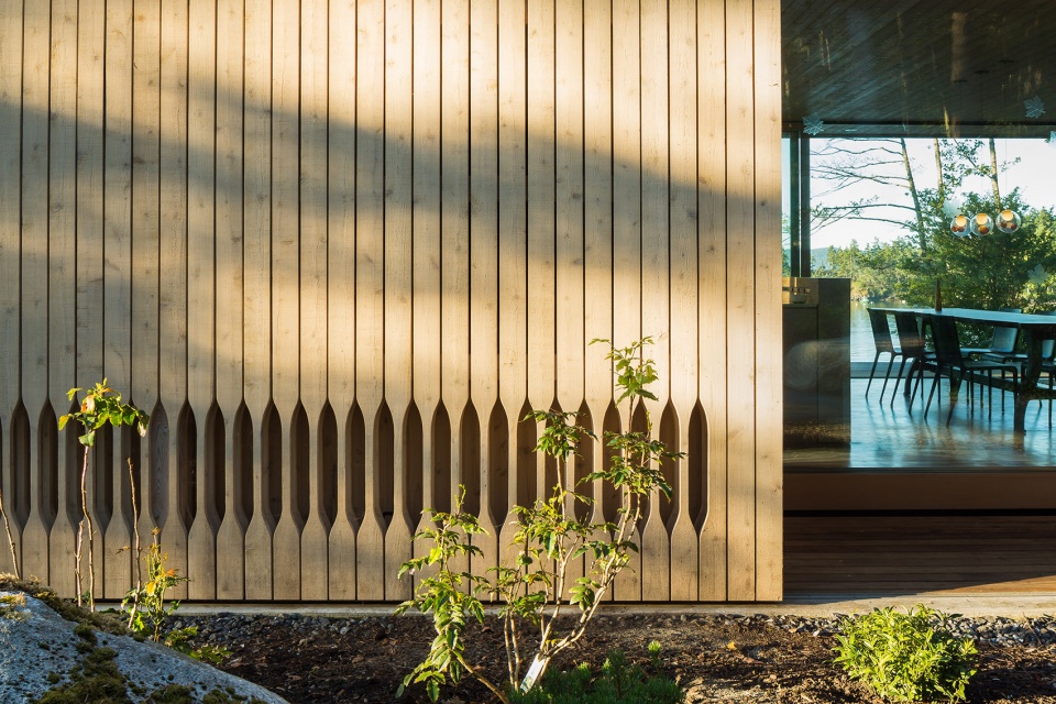 lone madrone by heliotrope architects