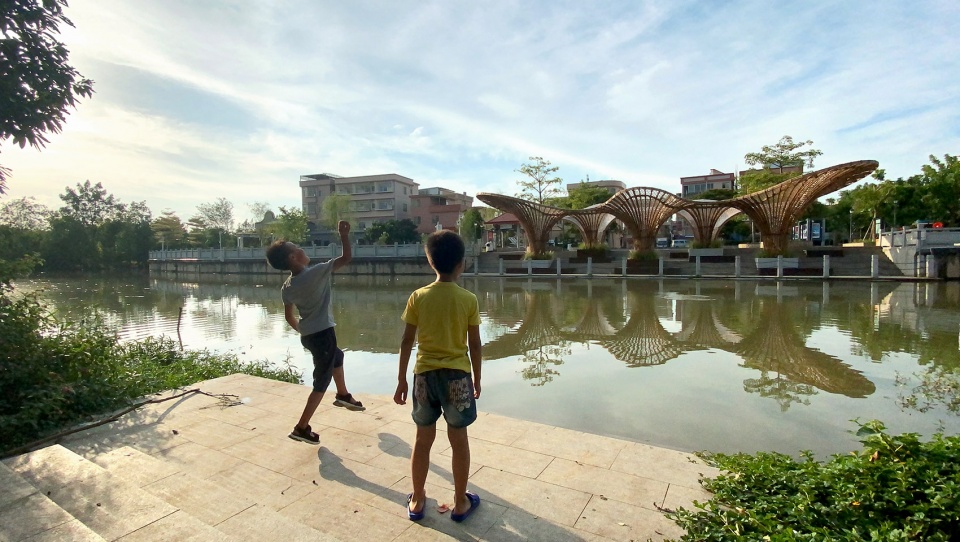 huanglong waterfront bamboo pavilion china by atelier cns