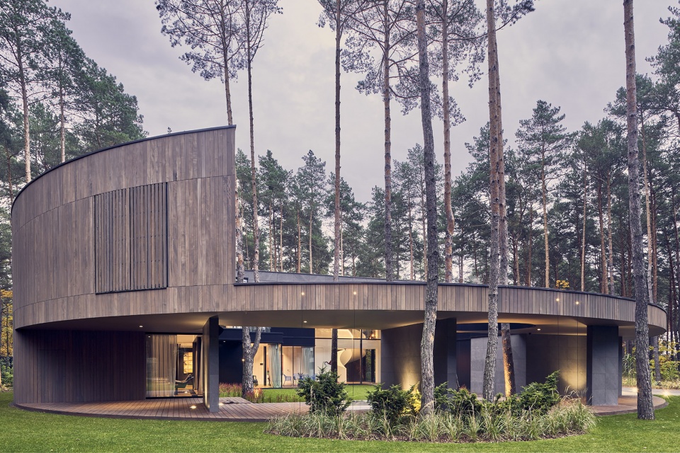 circle wood poland by mobius architects