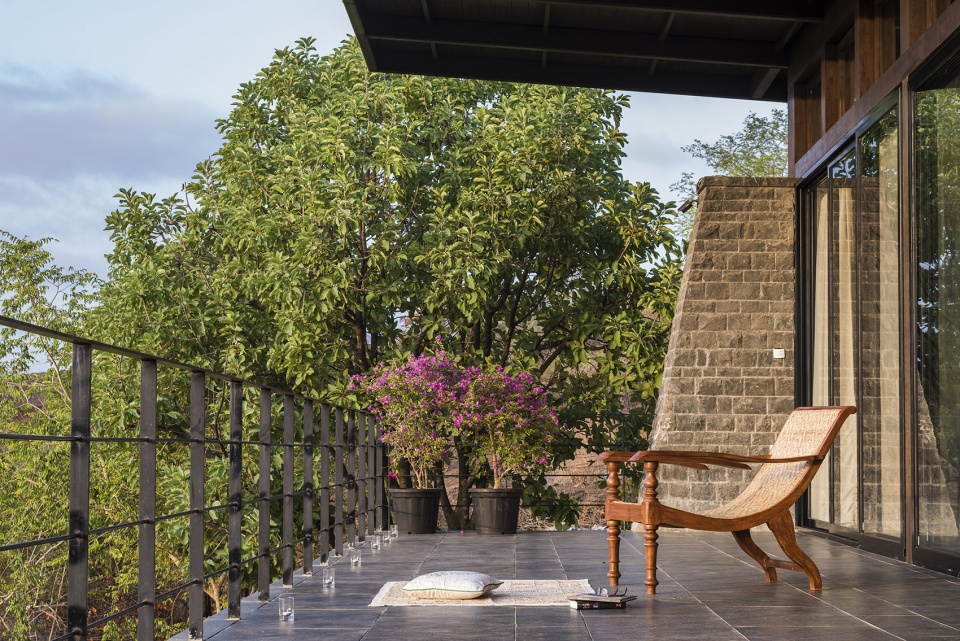 Hermitage Retreat Studio hu’mane