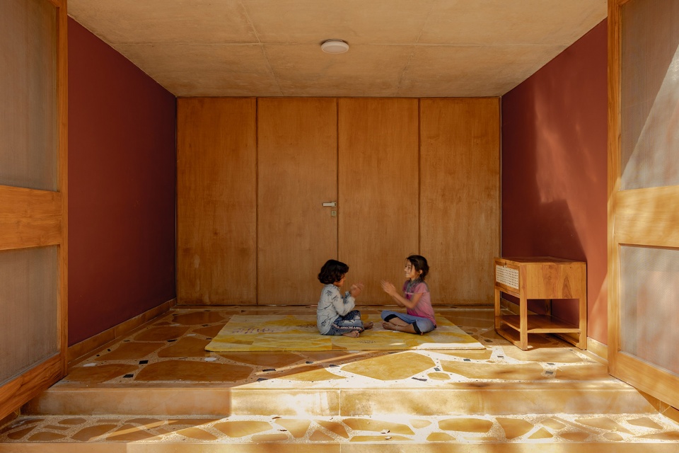 A home for the Guptas Raghuveer Kathpalia