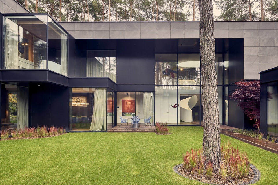 circle wood poland by mobius architects
