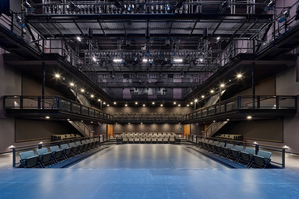 Joan and John Mullen Center for the Performing Arts VMA RAMSA