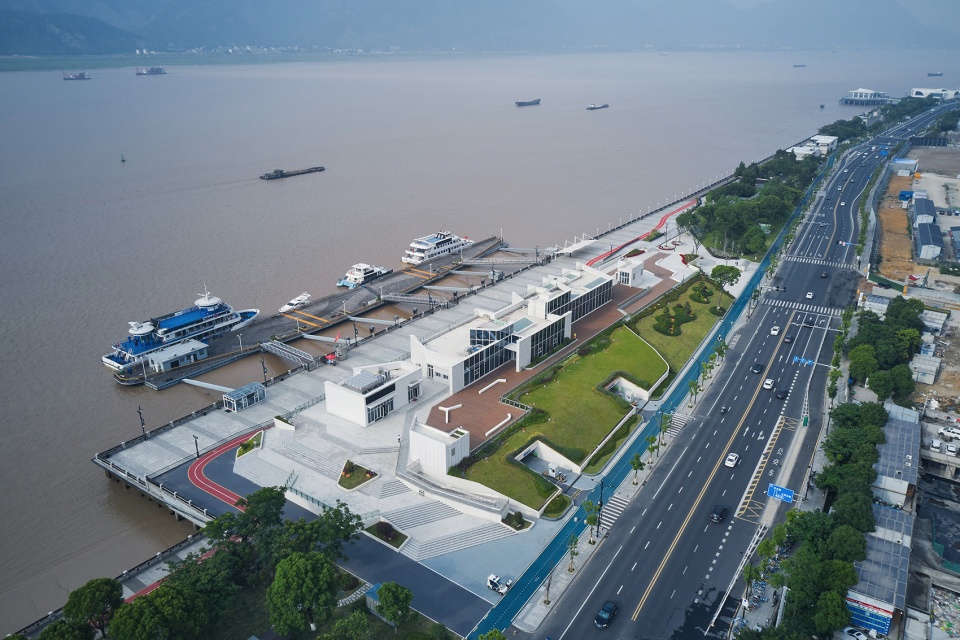 wenzhou 1 8km new bund ou river lighting wharf materplan by antistatics architecture