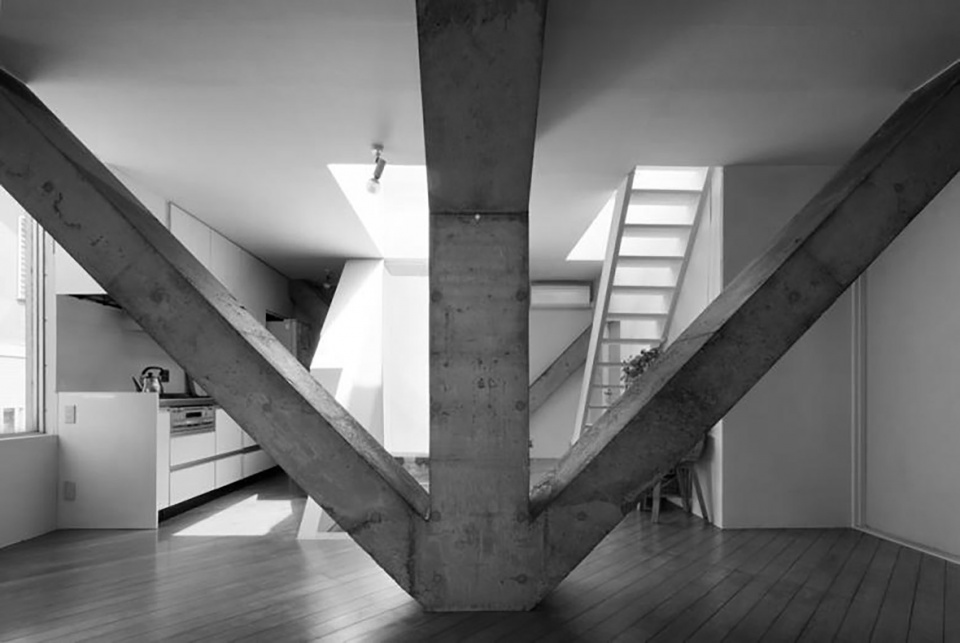 column wants to be a thing by youjian pan