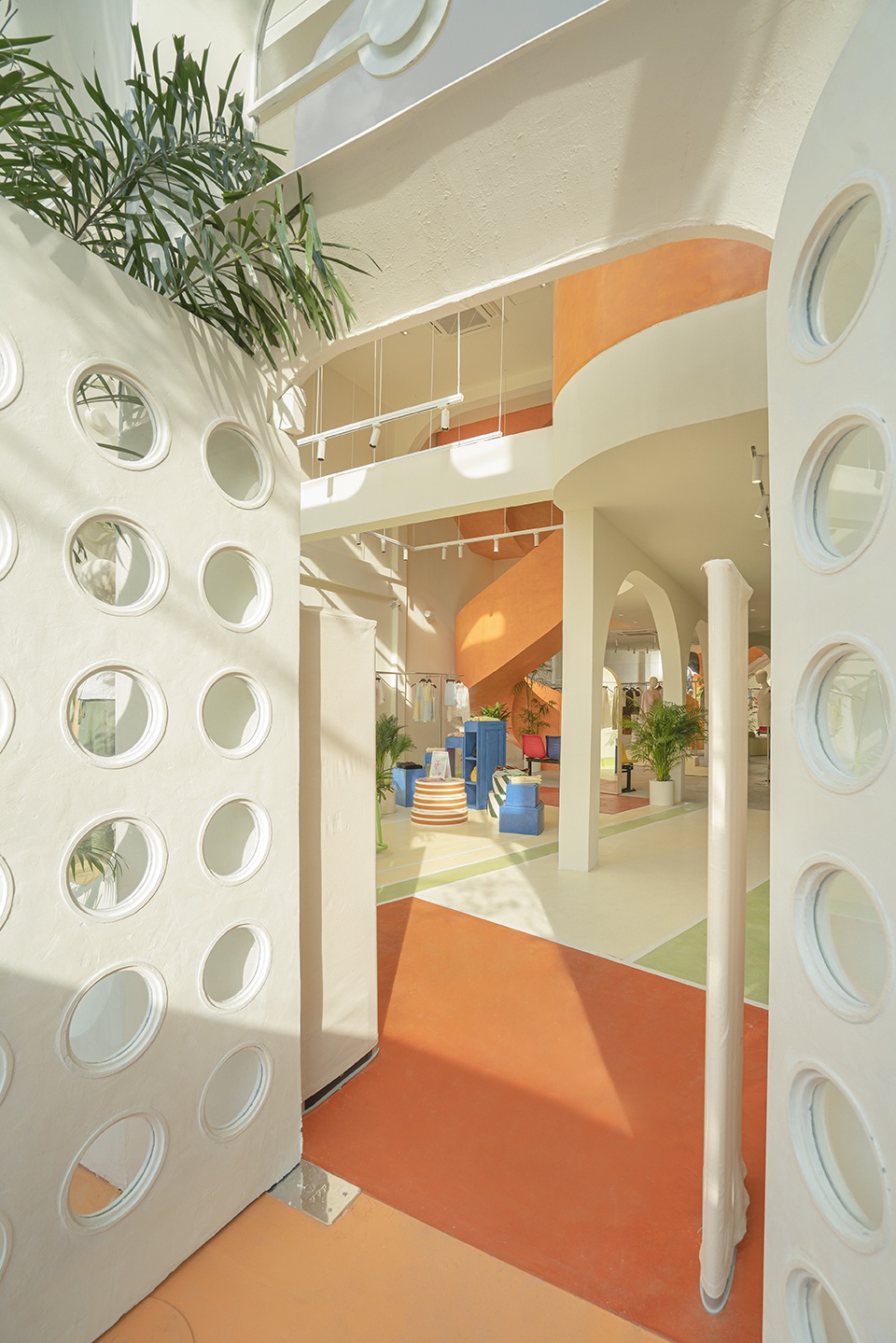 libe flagship by red5studio