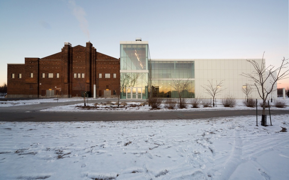 verdun auditorium by fabg