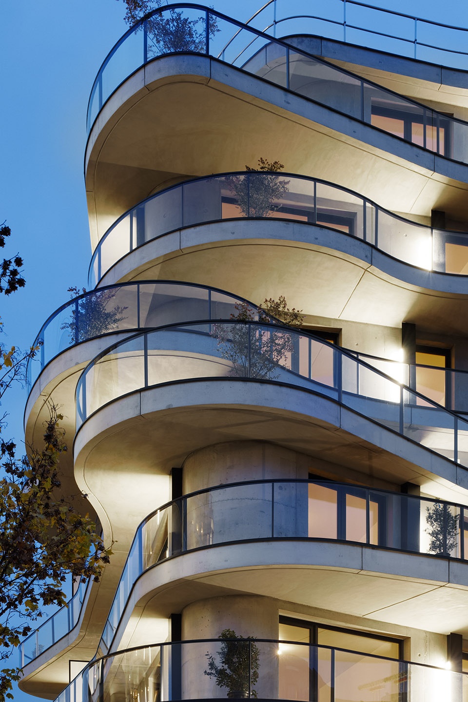 courbes residential building by christophe rousselle architecte