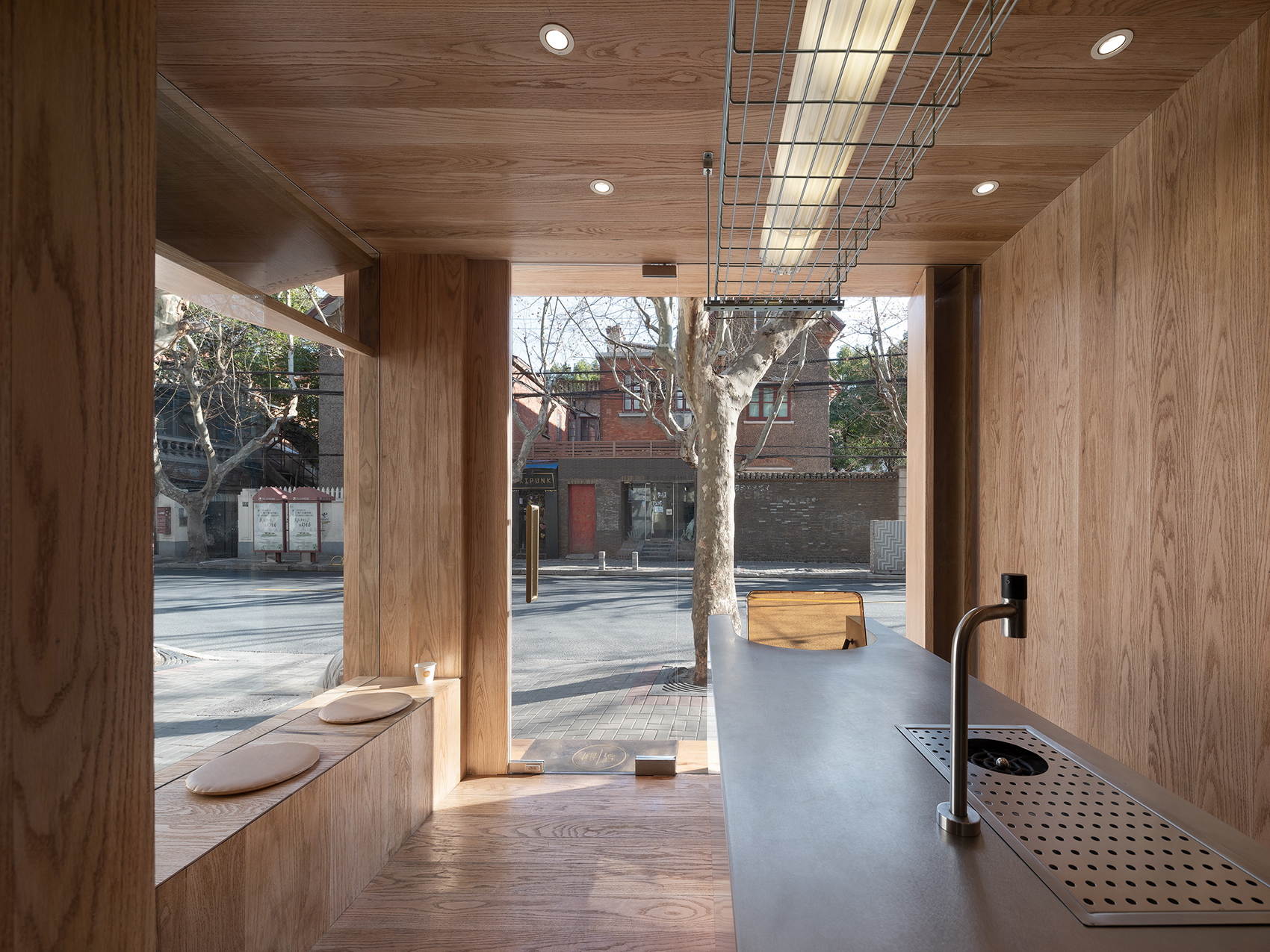 yijian cafe china by golucci interior architects