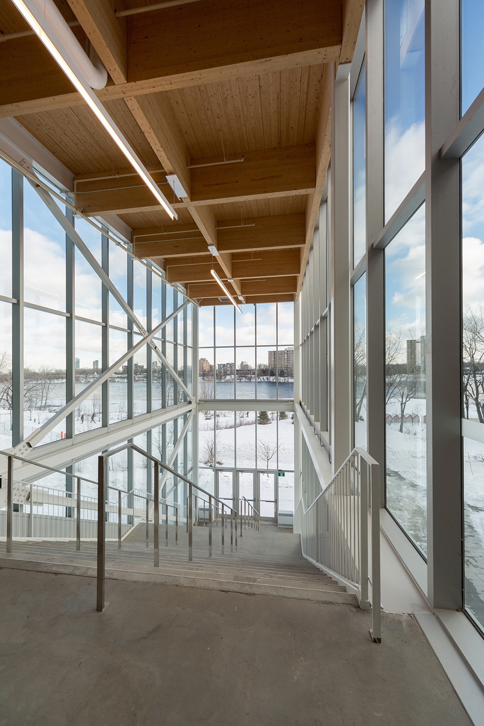 verdun auditorium by fabg