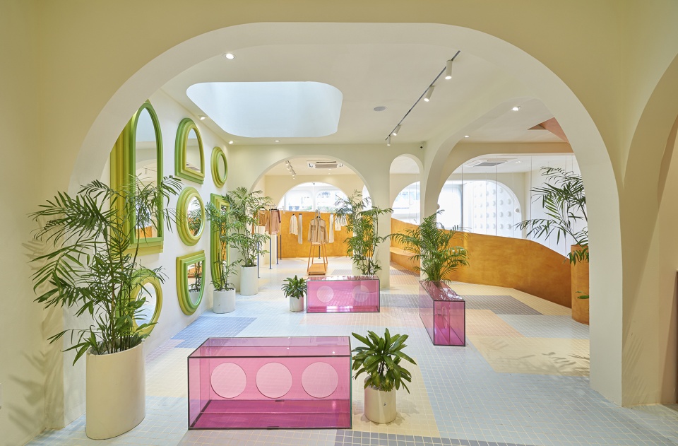 libe flagship by red5studio