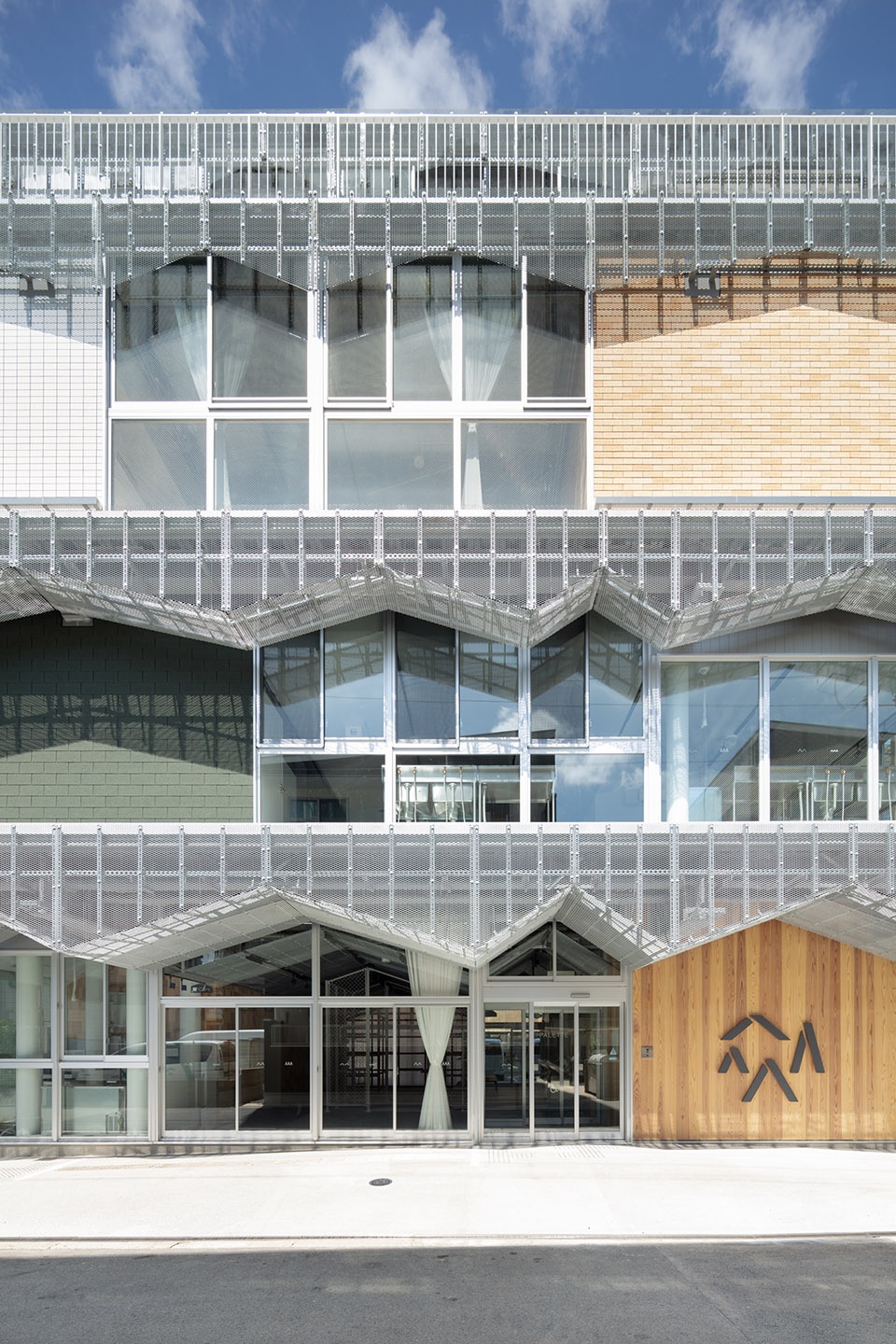 PALETTE Workspace for Continuous Employment Kosuke Bando Architects+nanometer architecture