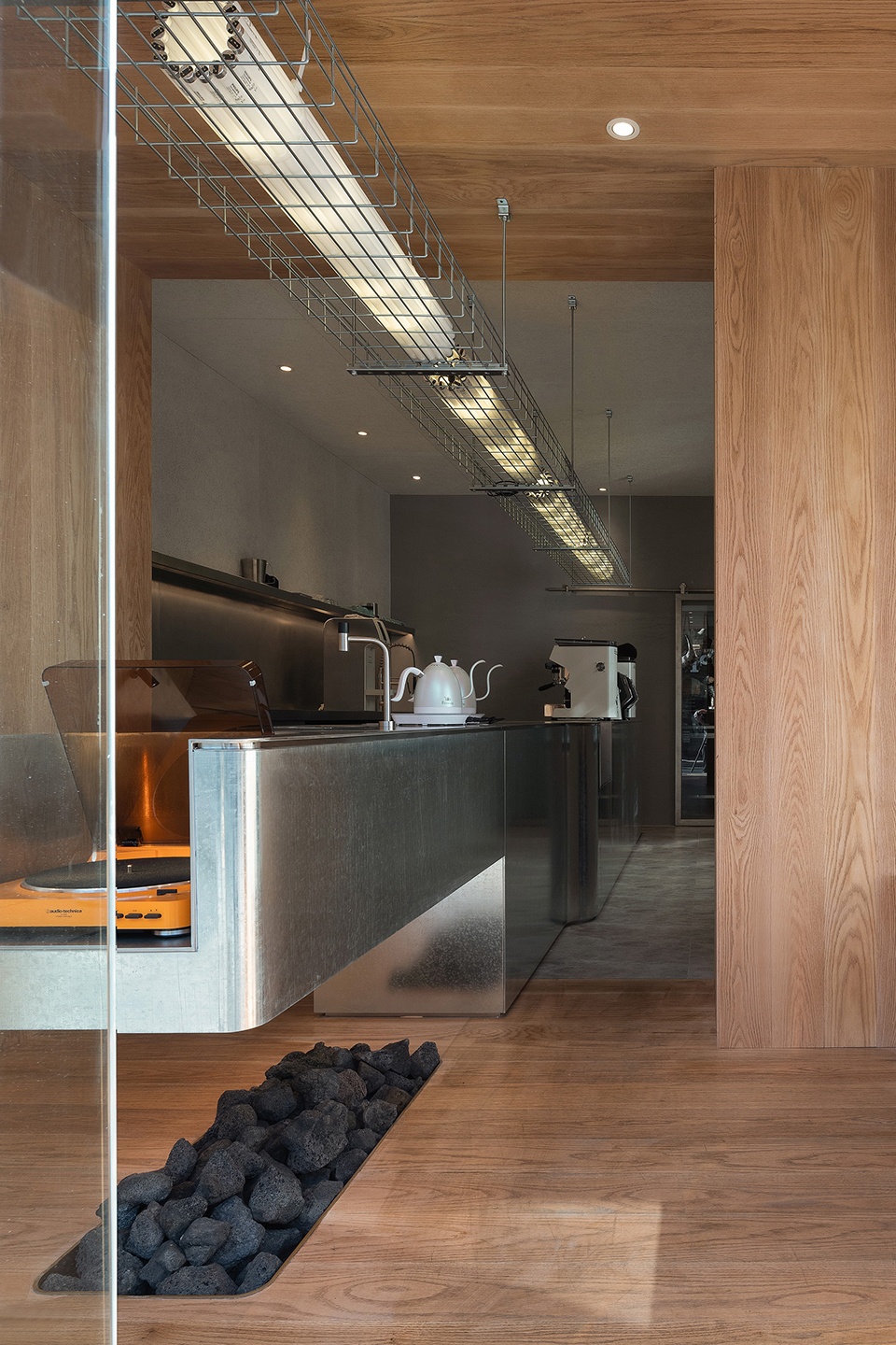 yijian cafe china by golucci interior architects 1