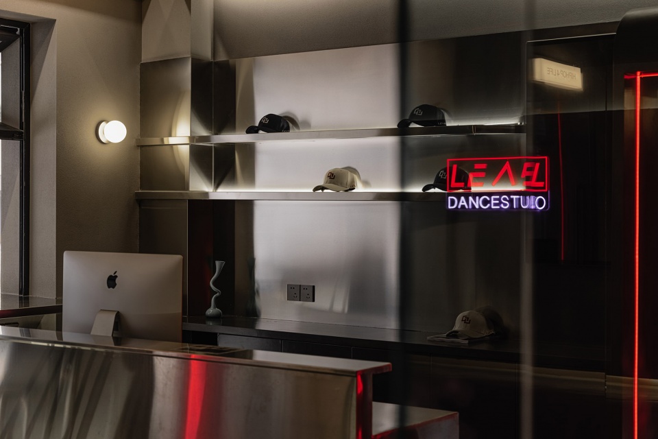 level dance china by yan ji design