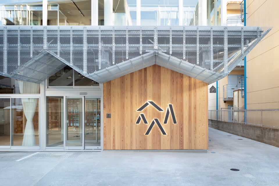 PALETTE Workspace for Continuous Employment Kosuke Bando Architects+nanometer architecture