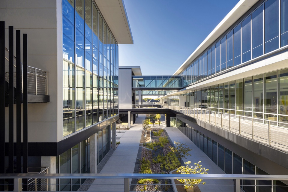 collin college technical campus texas by perkinswill