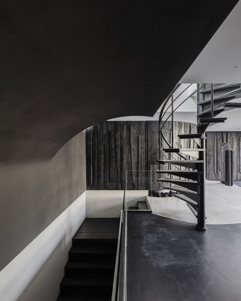 Carbon Field juliArt by Waterfrom Design