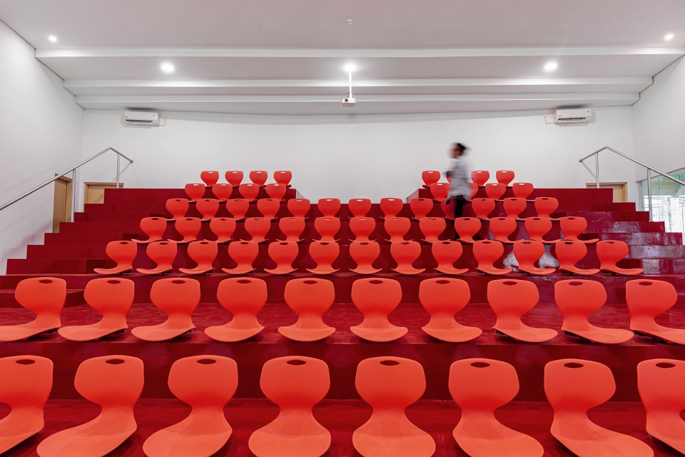 bogor creative hub by local architecture bureau
