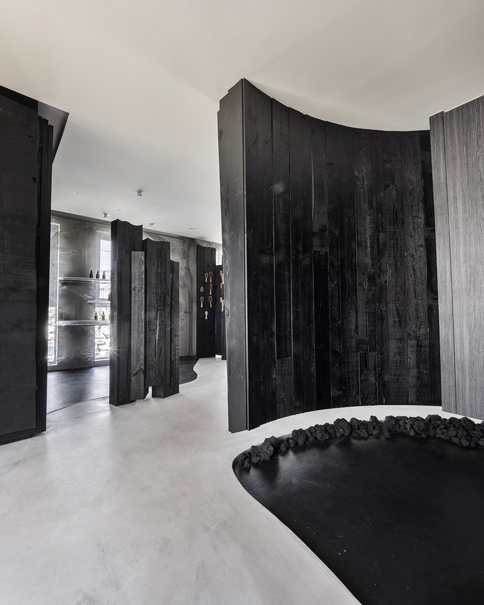 Carbon Field juliArt by Waterfrom Design