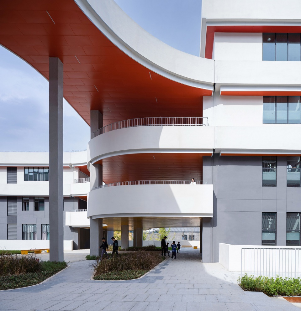 nanshan wufutang foreign language school china by describing architecture studio