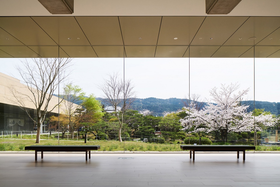 kyoto city kyocera museum of art by tezzo nishizawa architects