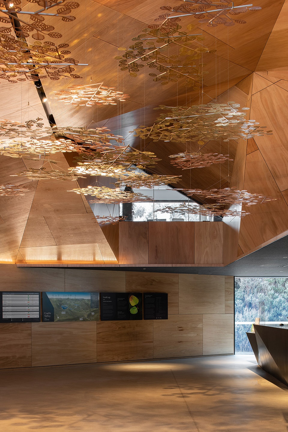 CRADLE MOUNTAIN VISITOR CENTRE by Cumulus