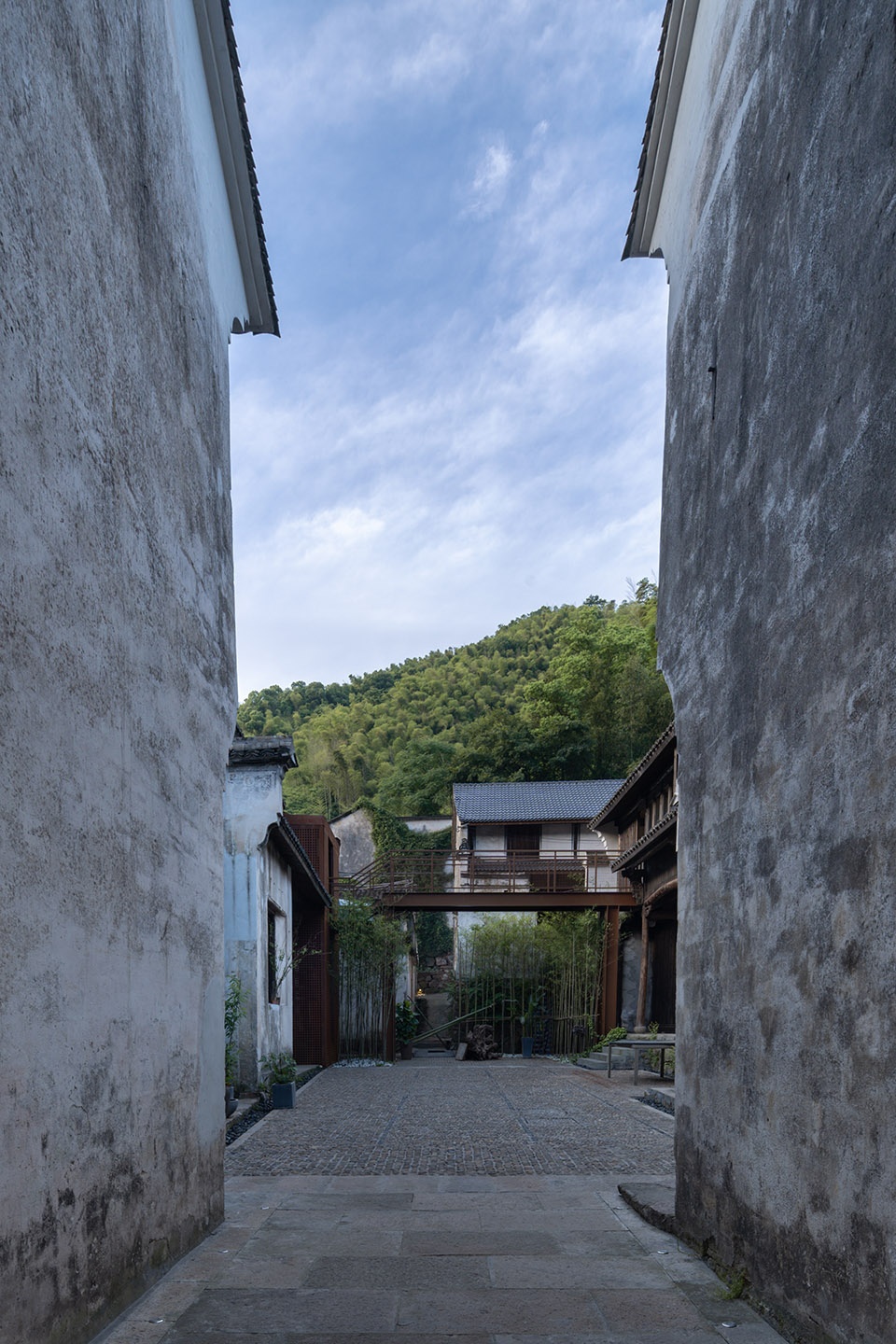 paper museum in dongshan village hangzhou city by beijing tsinghua tongheng urban planning design institute