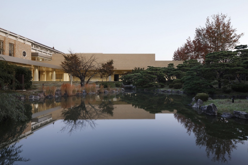 kyoto city kyocera museum of art by tezzo nishizawa architects