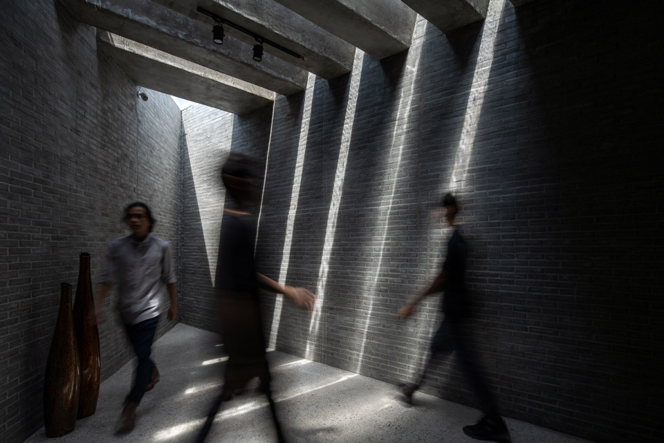 The TUBON by Hinzstudio
