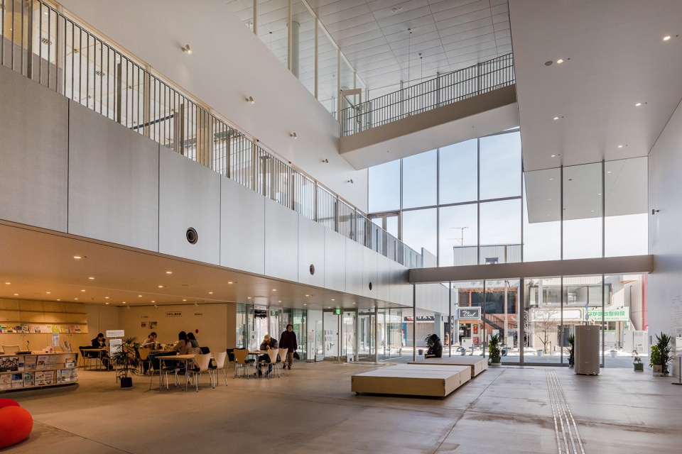 Sukagawa Community Center Unemori Architects