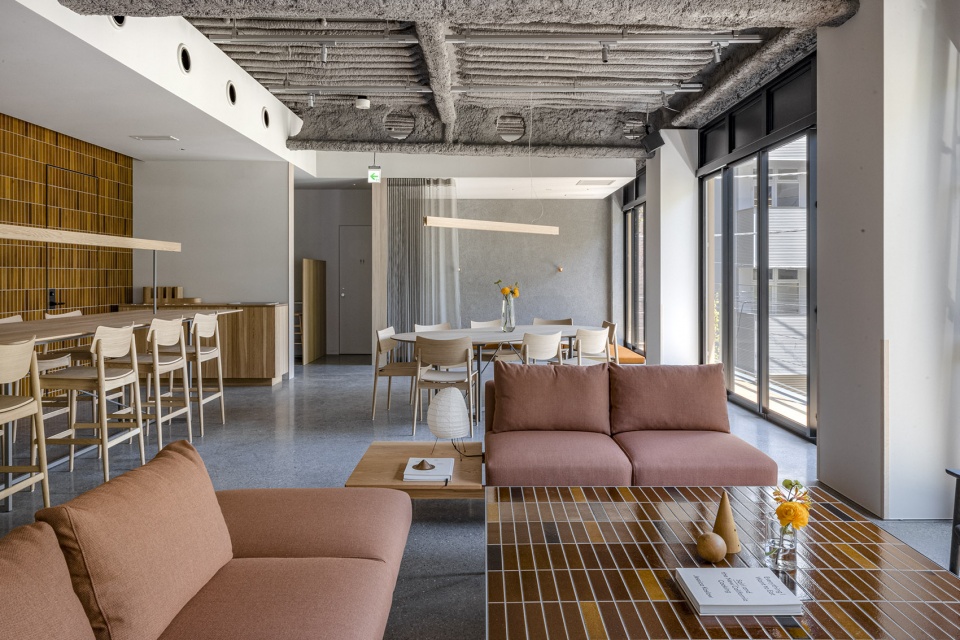blue bottle coffee shibuya cafe by keiji ashizawa design