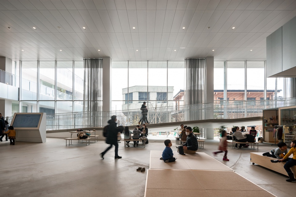 Sukagawa Community Center Unemori Architects