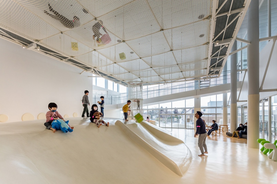 Sukagawa Community Center Unemori Architects