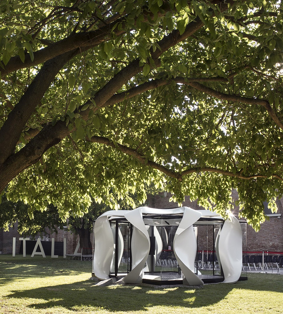 alis meeting pod italy by zaha hadid architects