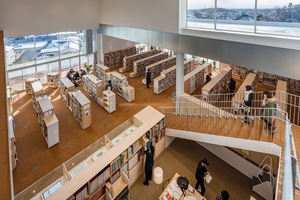 Sukagawa Community Center Unemori Architects