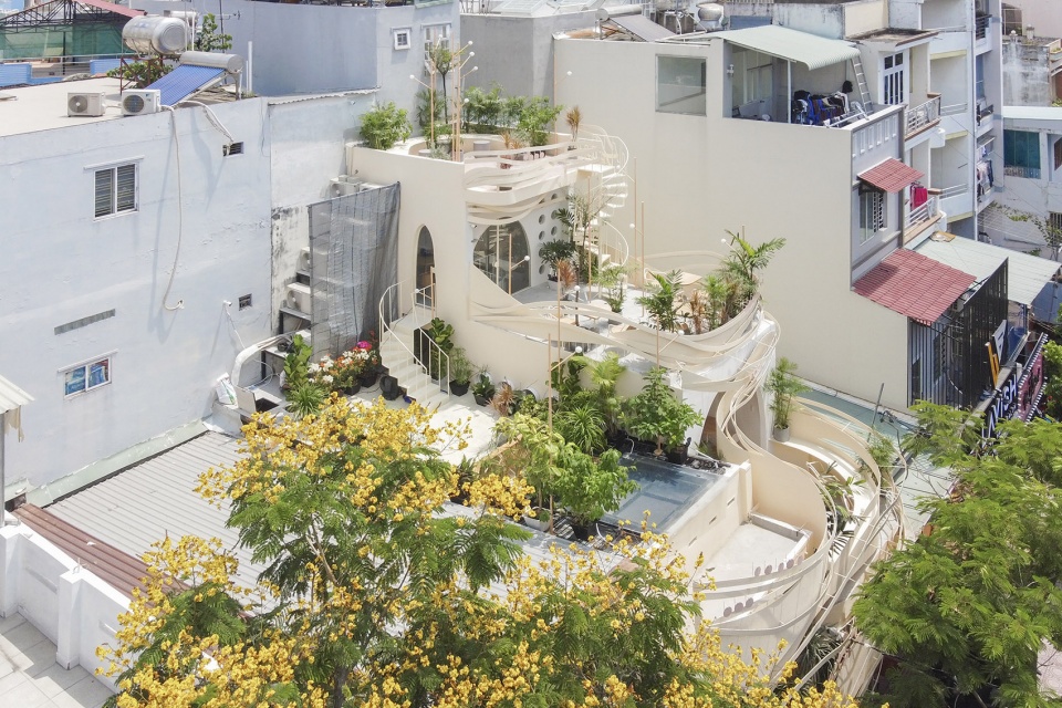September Saigon2 Red5studio Ben Decor