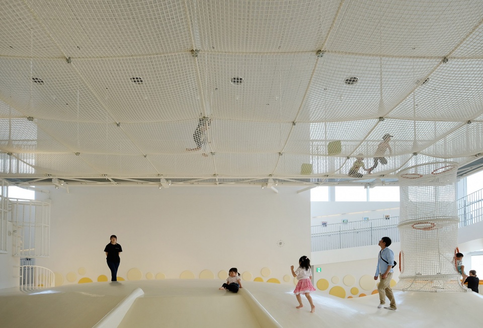 Sukagawa Community Center Unemori Architects