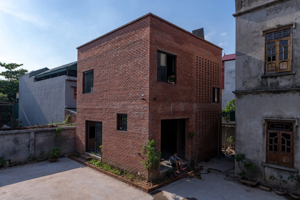 AGRINESTURE by H P Architects