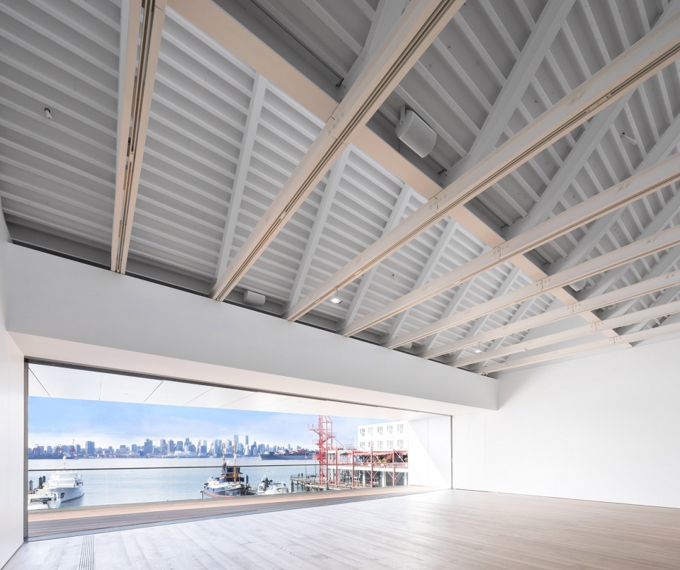 Polygon Gallery by Patkau Architects