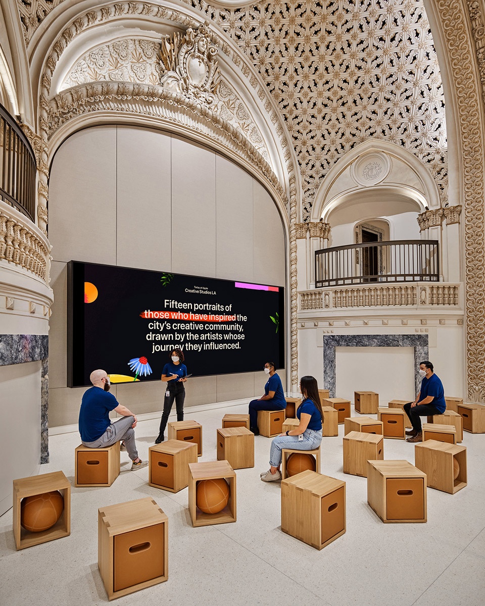 Apple Tower Theatre by Foster Partners