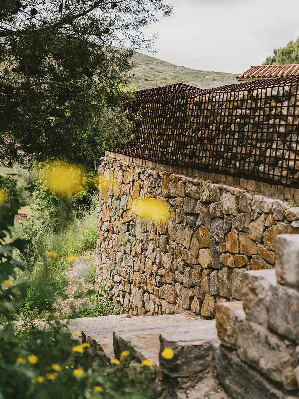 Promenade in rural environment by BONA FIDE TALLER