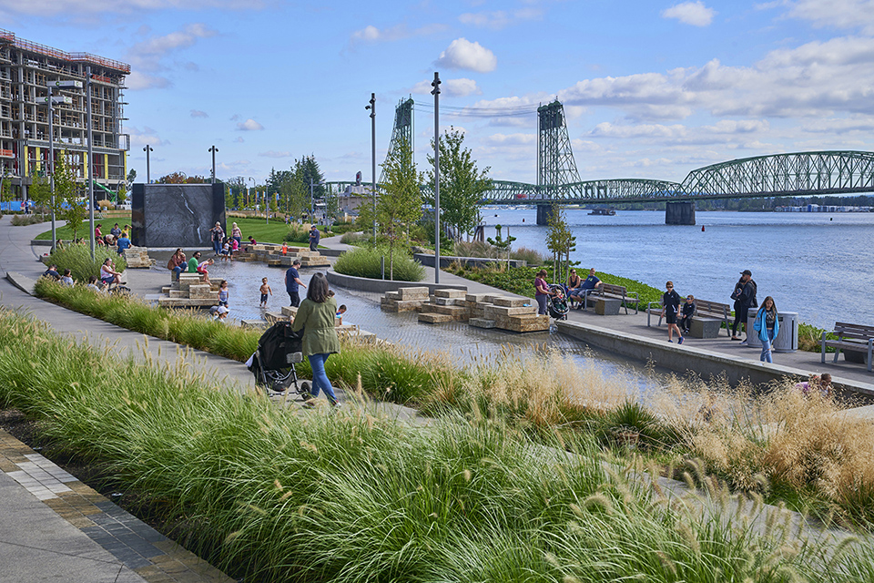 vancouver waterfront park by pwl partnership
