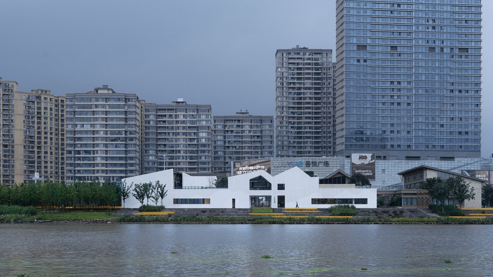 books in clouds china by wutopia lab